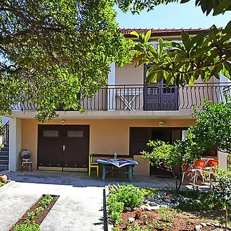 Im Haus Maginja Cdn021022 Cyc Petrcane