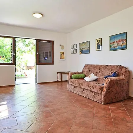 Im Haus Maginja Cdn021022 Cyc פטרצ'אנה